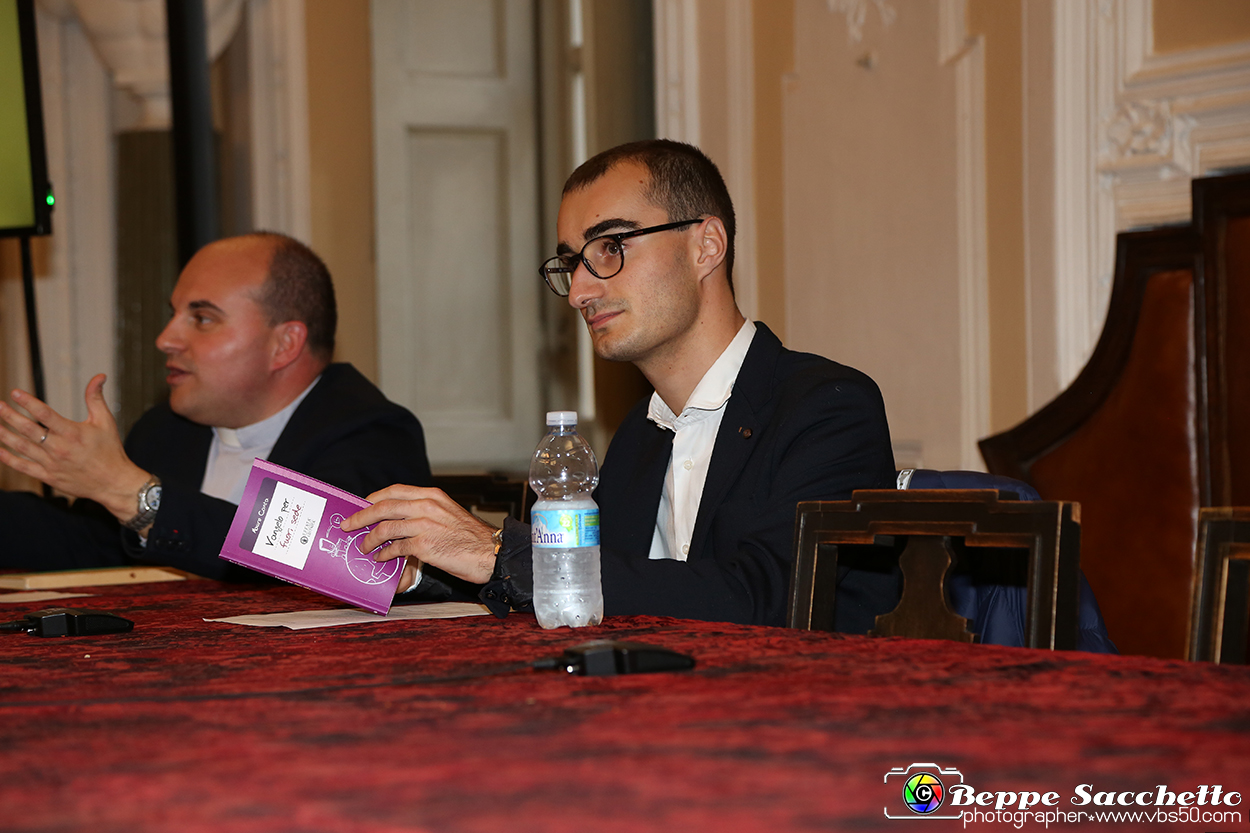 VBS_3257 - Presentazione Libro 'Vangelo per Fuori Sede' di Don Mauro Canta.jpg